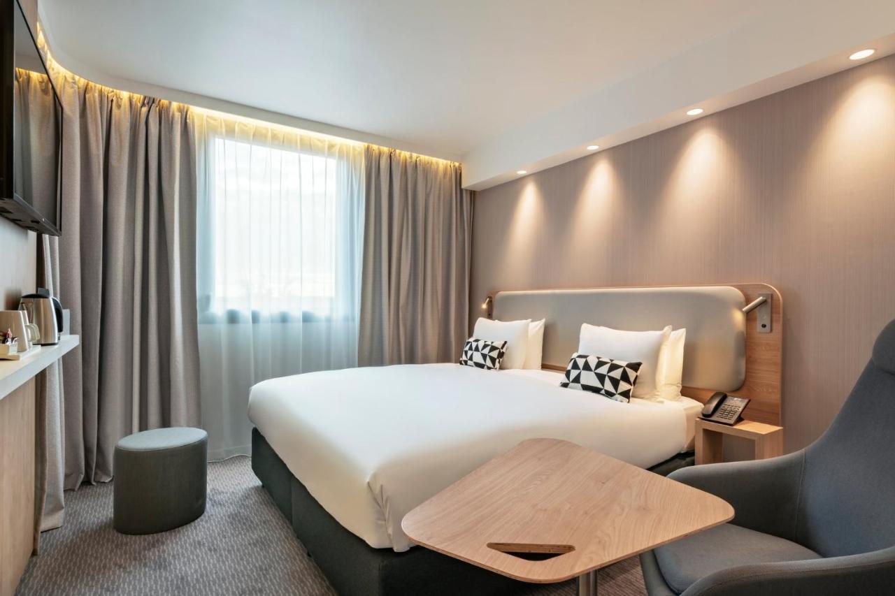 Holiday Inn Express - Marne-La-Vallee Val D'Europe By Ihg رومافييي المظهر الخارجي الصورة